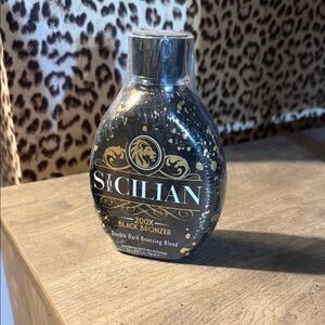 The Sicilian Black Bronzer